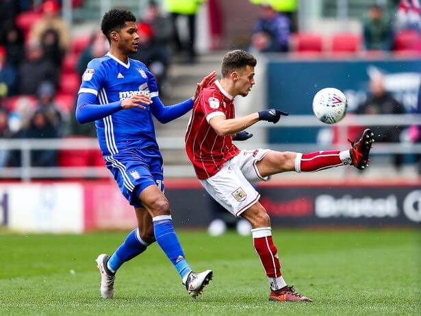 Dự đoán Bristol City vs Ipswich, 01h45 ngày 26/10