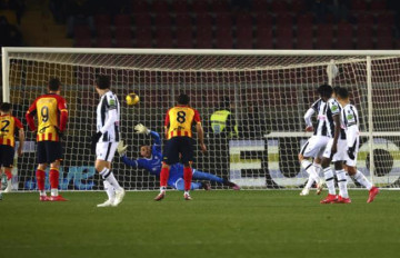 Soi kèo Fiorentina vs Lecce, 02h45 ngày 01/03 – Serie A
