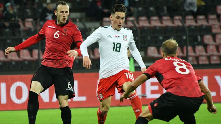 Hình ảnh đối đầu Wales vs Albania